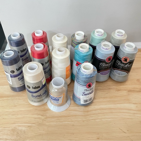 Serger Sewing Cone Thread Maxi-Lock & Talon Multicolor NEW 15 Cones - Picture 1 of 6